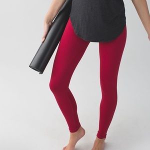 Lululemon Zone In Tight in Cranberry Size 4